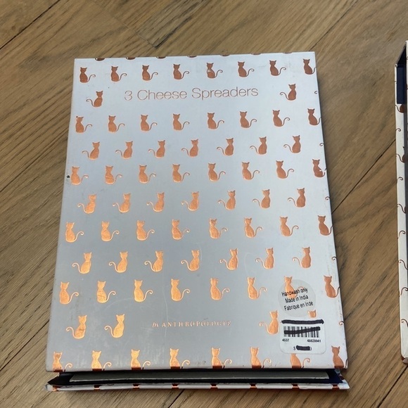 Anthropologie Mackenzie Cheese Knives - Picture 4 of 7